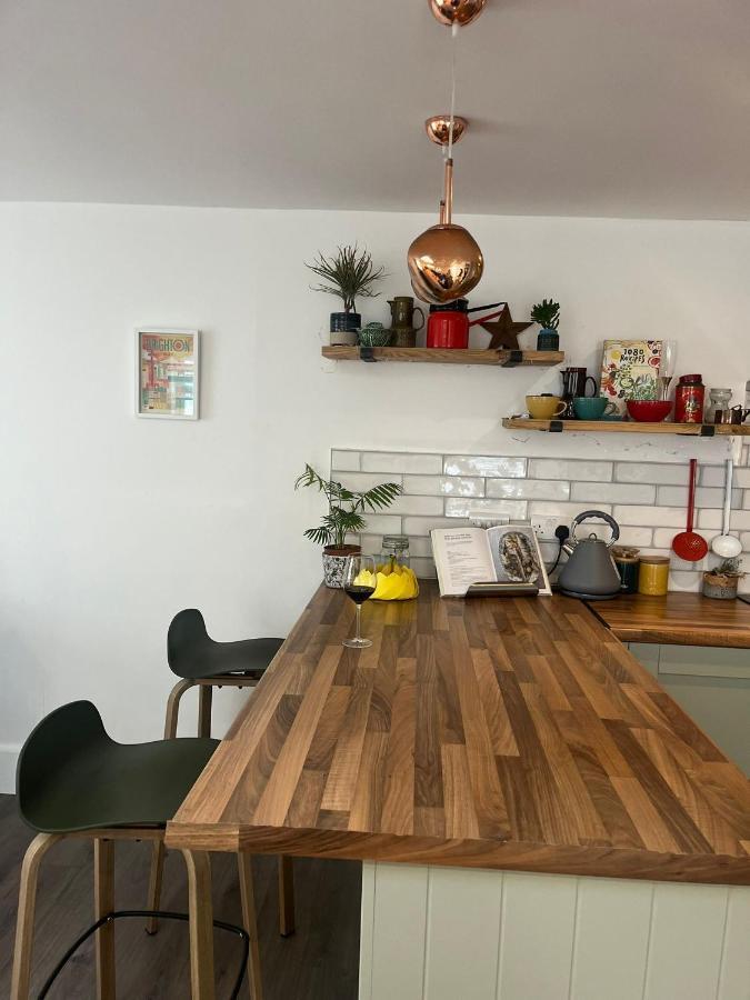 Beach, Hills, Food, Scenic Walks-The Kelp House. Peacehaven 外观 照片